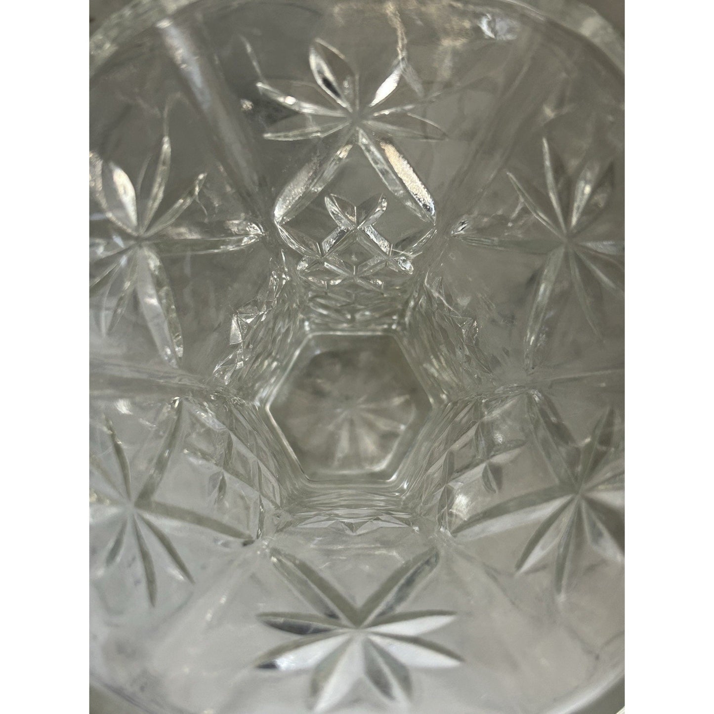 Crystal Starburst Vintage Anchor Hocking Star of David Vase 8.5” Cut Glass Hexagonal
