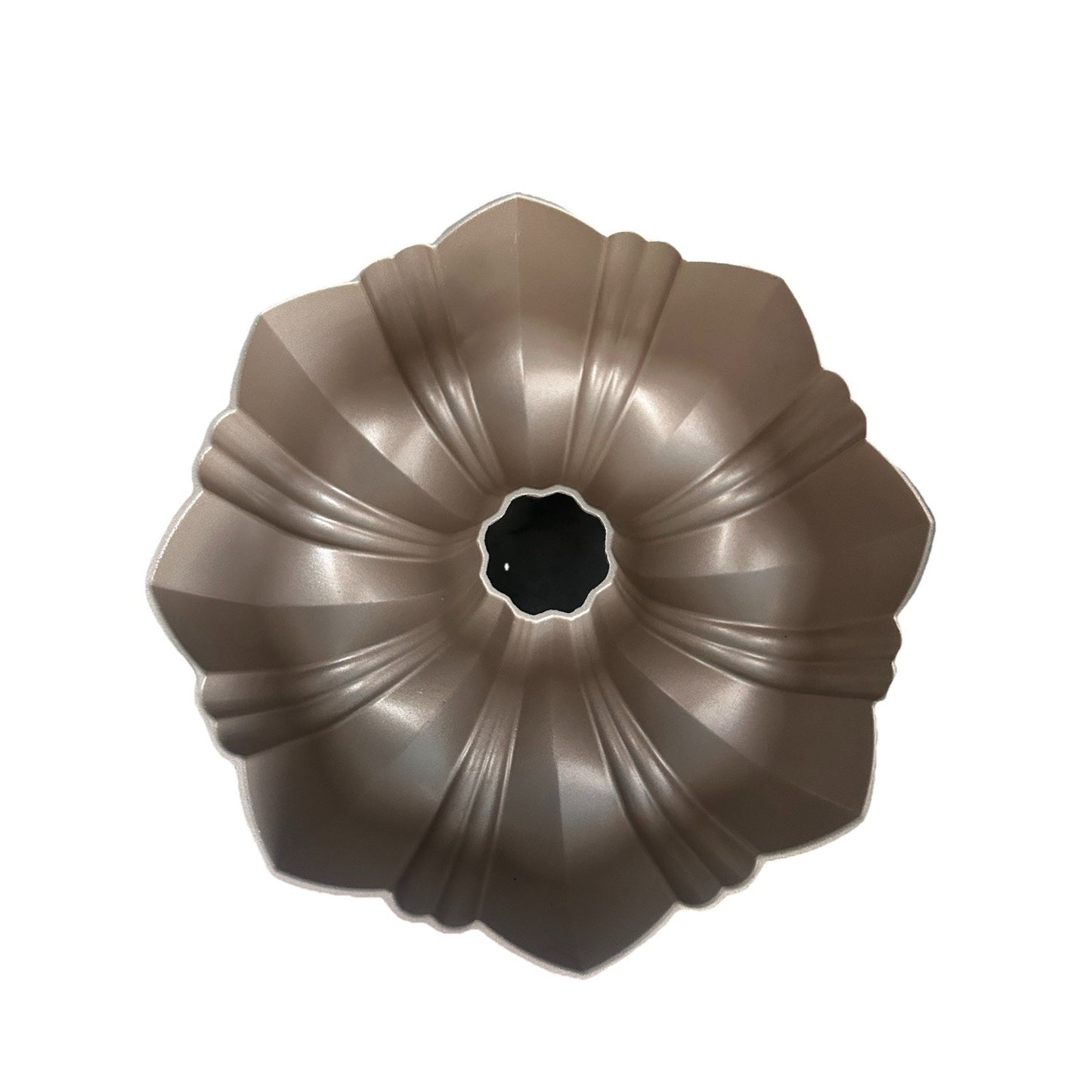 Vintage Wilton Fluted Bundt Cake Pan 10.5" Cast Aluminum Bronze In Color New