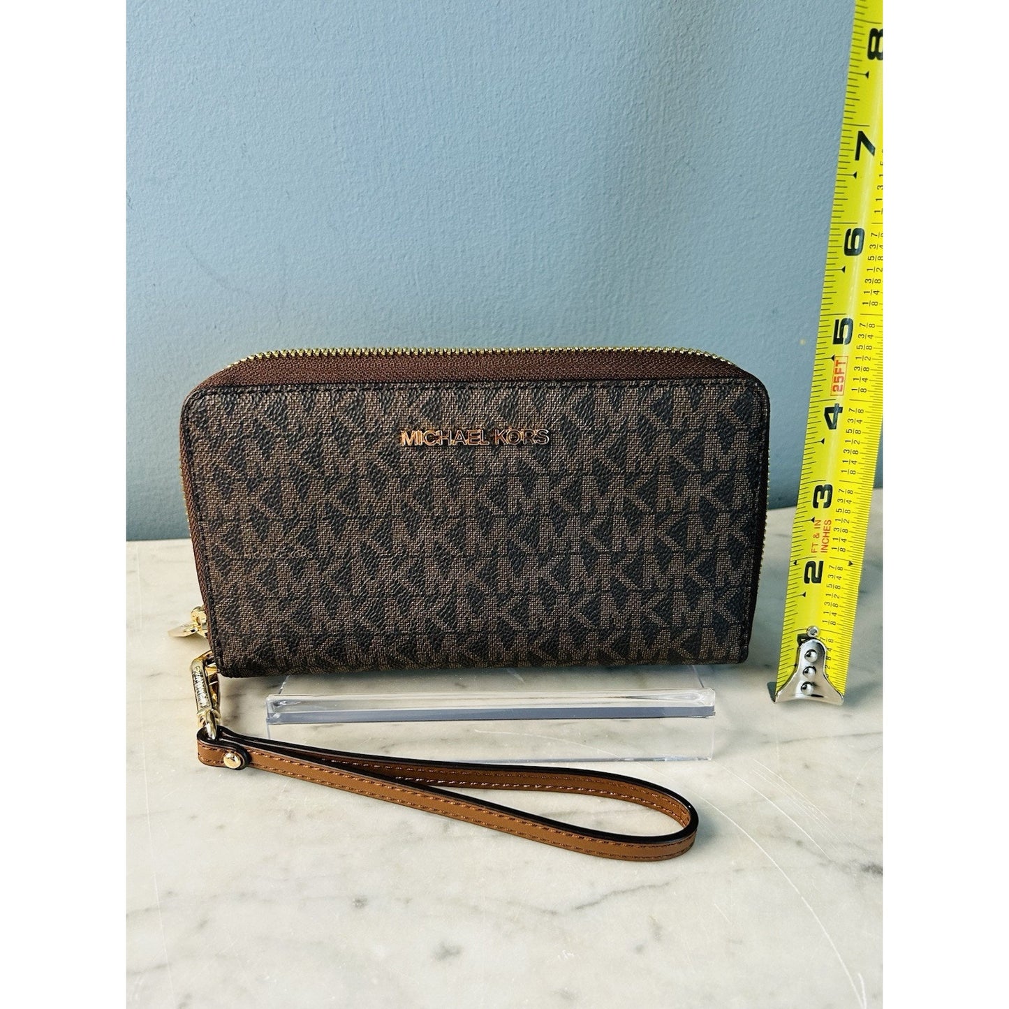 NEW Michael Kors Brown Jet Set Travel Wallet Large Wristlet Phone Case Card Slot