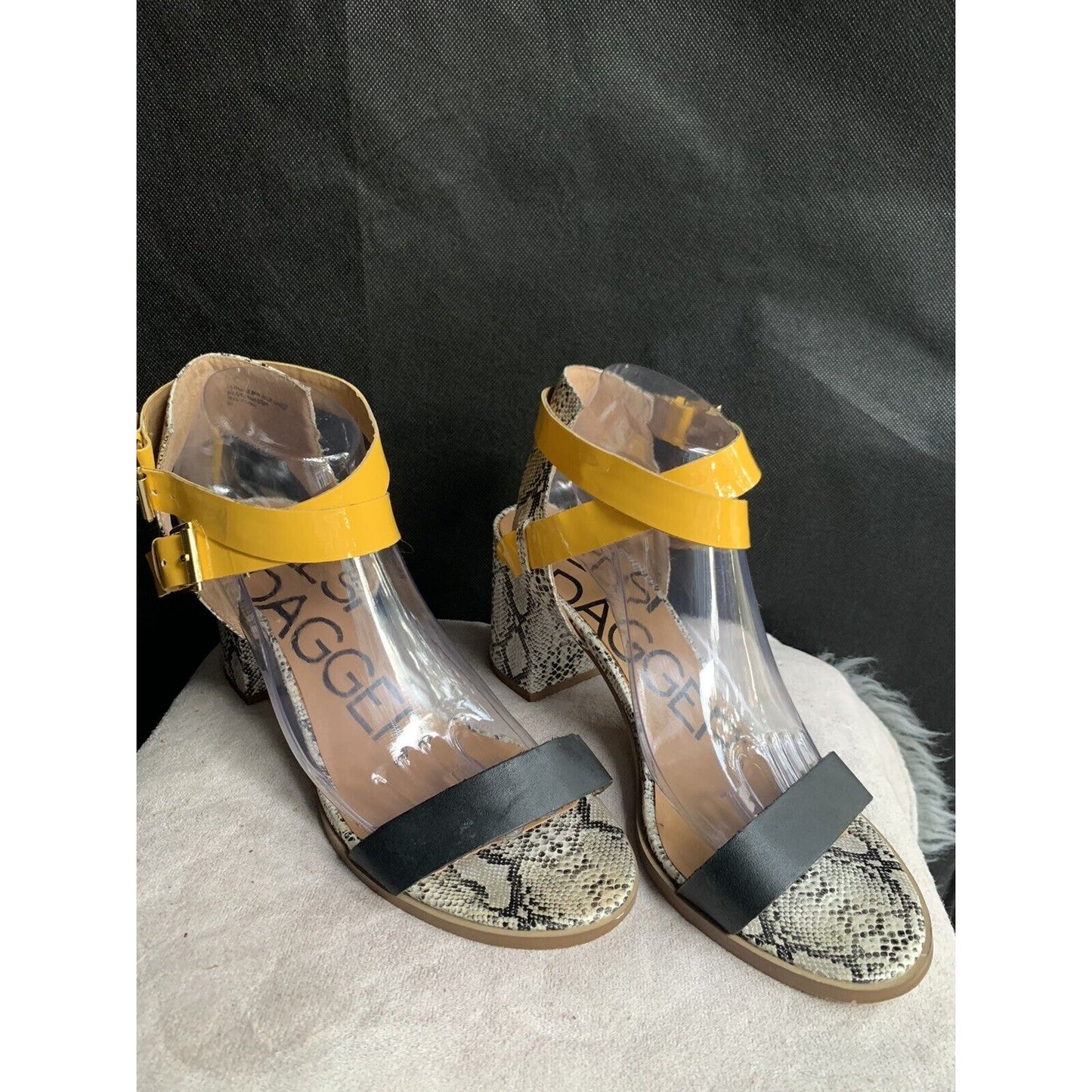Kelsi Dagger Carmanita Size 9 Black Yellow Snake Print Chunky Heels Open Toe