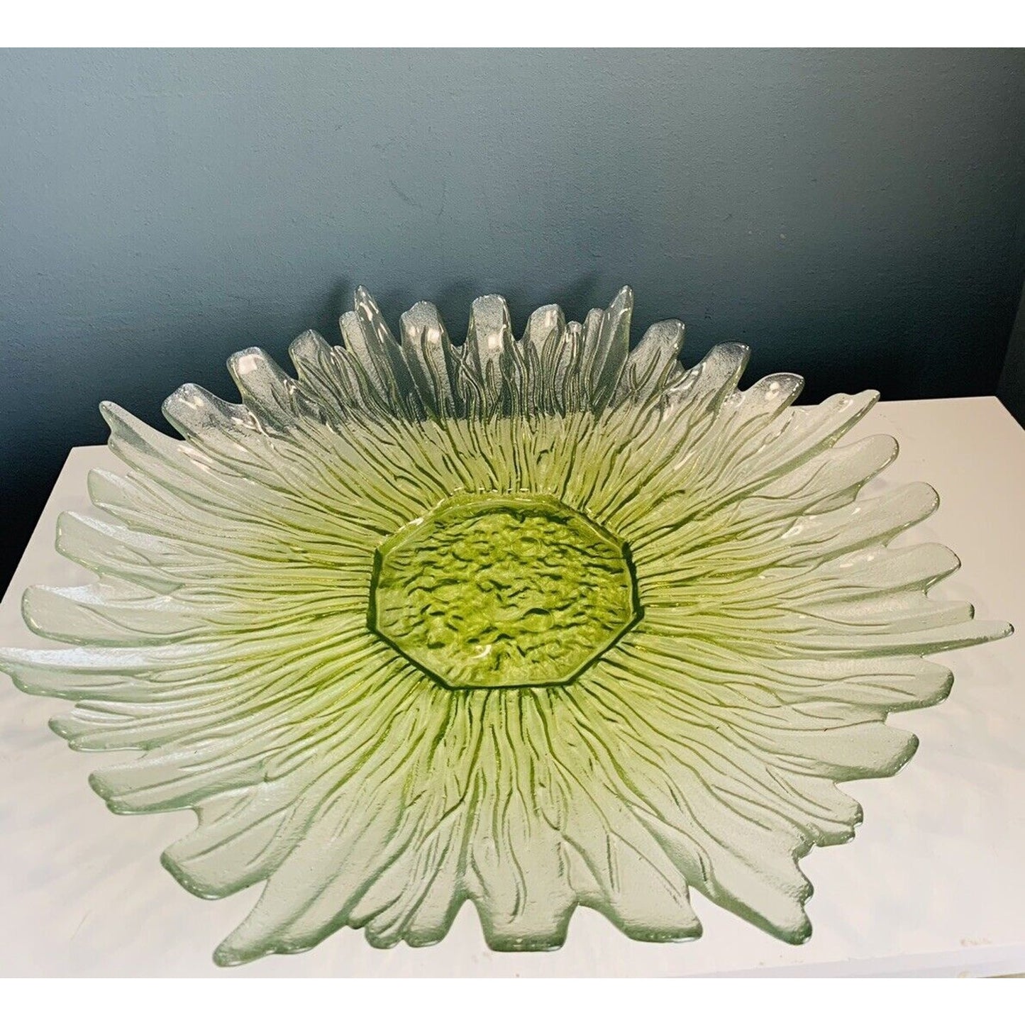 17” Green Flower Platter Hand Blown Art Glass Large Serving Tray Sunflower Heavy