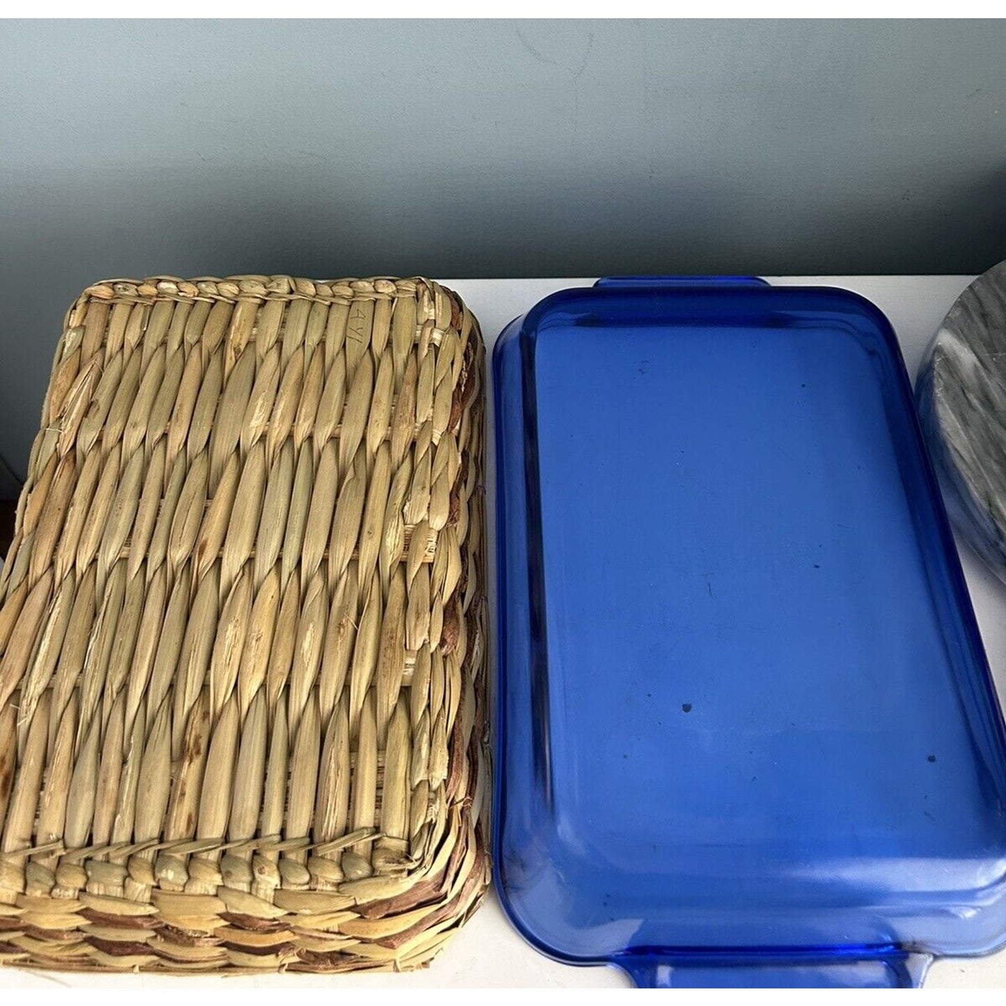 Cobalt Blue Anchor Hocking 2 Qt Baking Dish w/ Woven Basket 8" x 11" Casserole