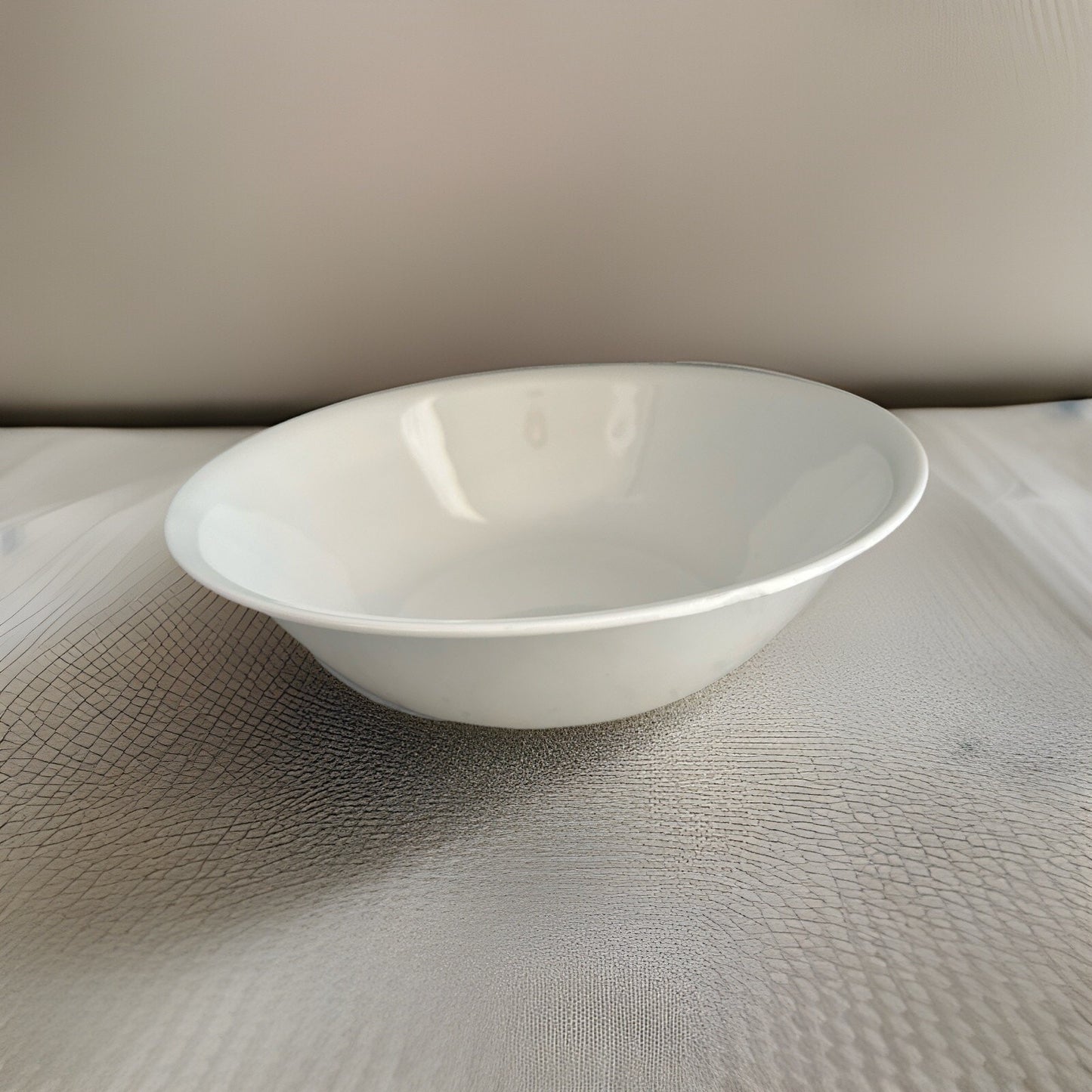 (1) Corelle White Vegetable Serving Bowl 10.25” Corning Winter Frost Vegetable
