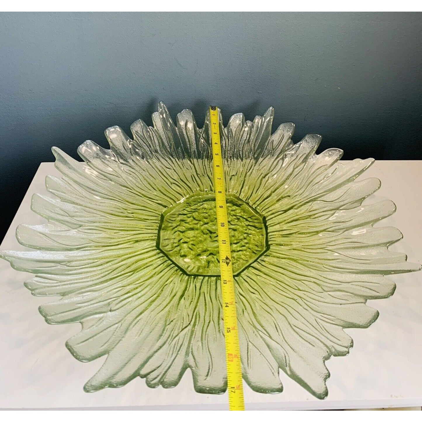 17” Green Flower Platter Hand Blown Art Glass Large Serving Tray Sunflower Heavy