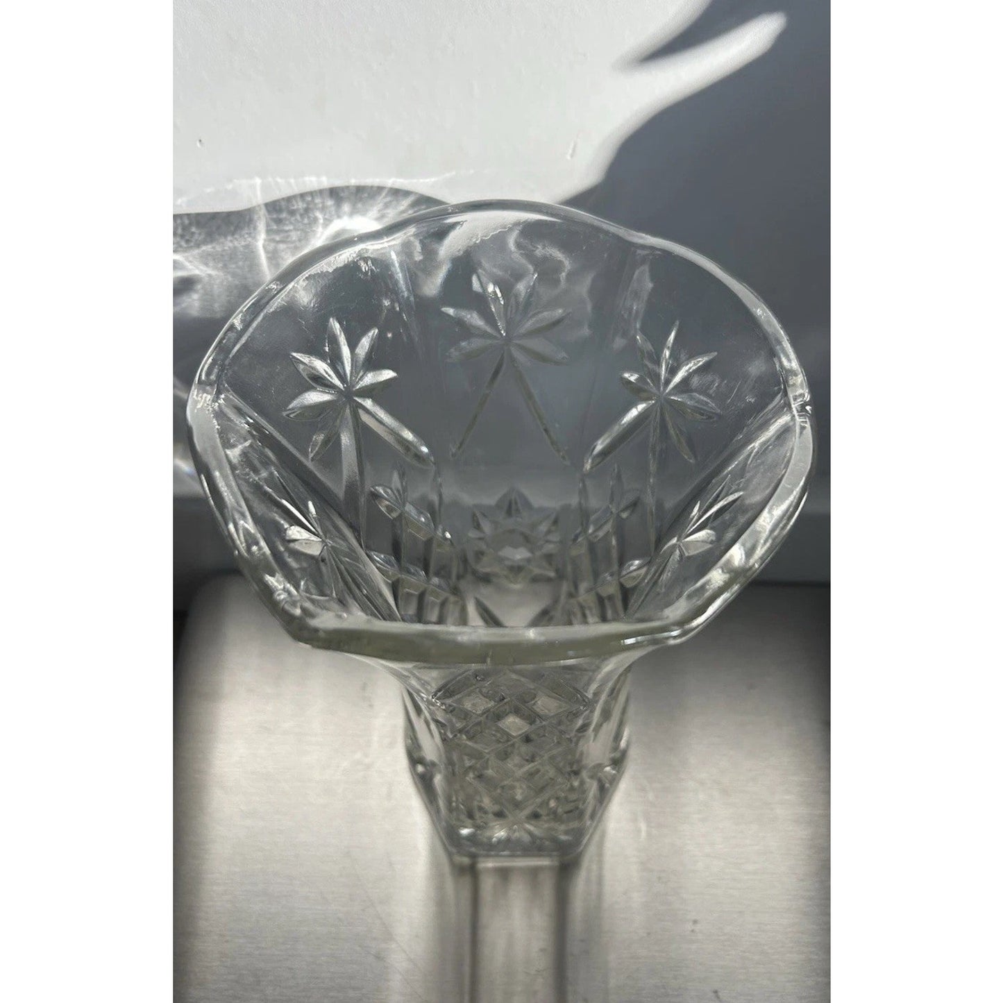 Crystal Starburst Vintage Anchor Hocking Star of David Vase 8.5” Cut Glass Hexagonal