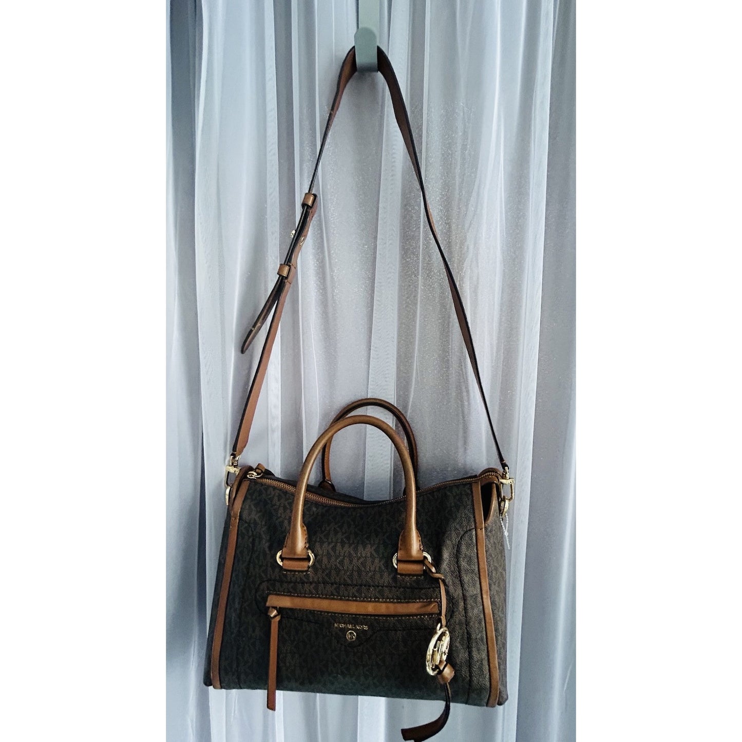 Michael Kors Carine Medium Brown Acorn Gold Satchel Handbag Handle MK Logo