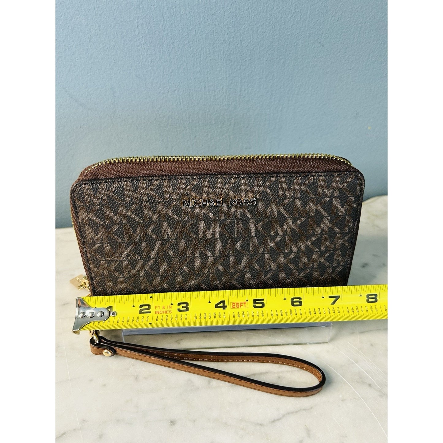 NEW Michael Kors Brown Jet Set Travel Wallet Large Wristlet Phone Case Card Slot