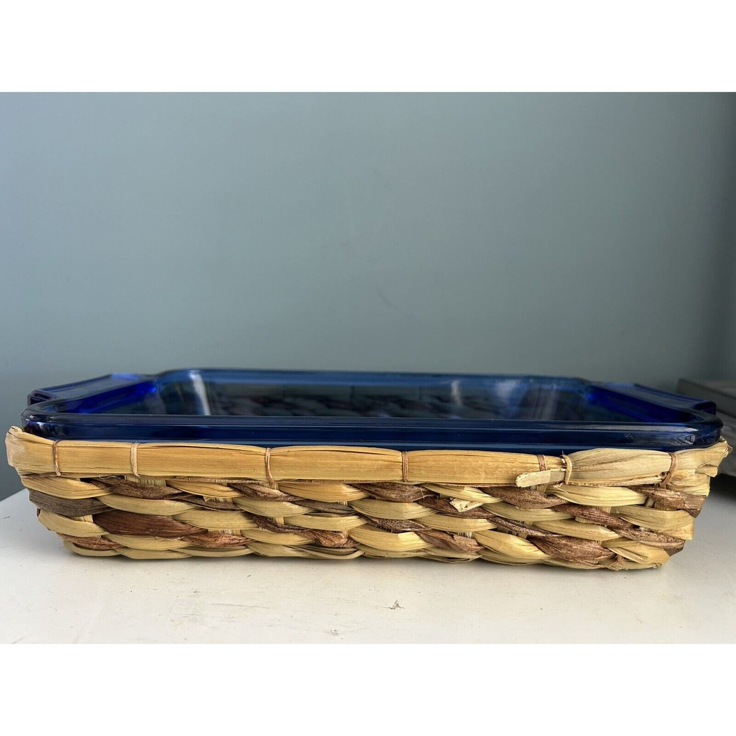 Cobalt Blue Anchor Hocking 2 Qt Baking Dish w/ Woven Basket 8" x 11" Casserole