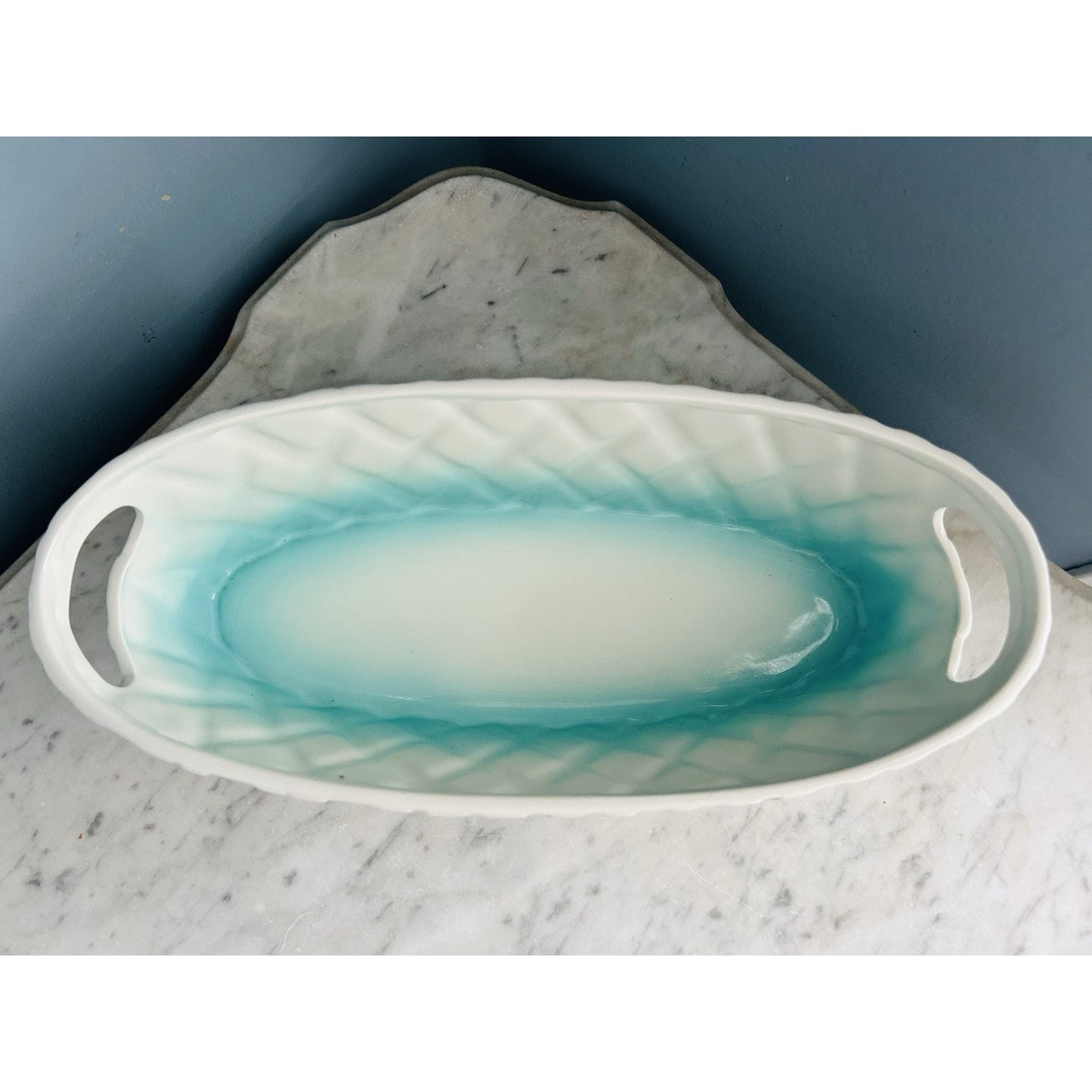 New 2013 Target Ceramic Ombré Easter Basket Serving Bowl Dish White Teal Spring
