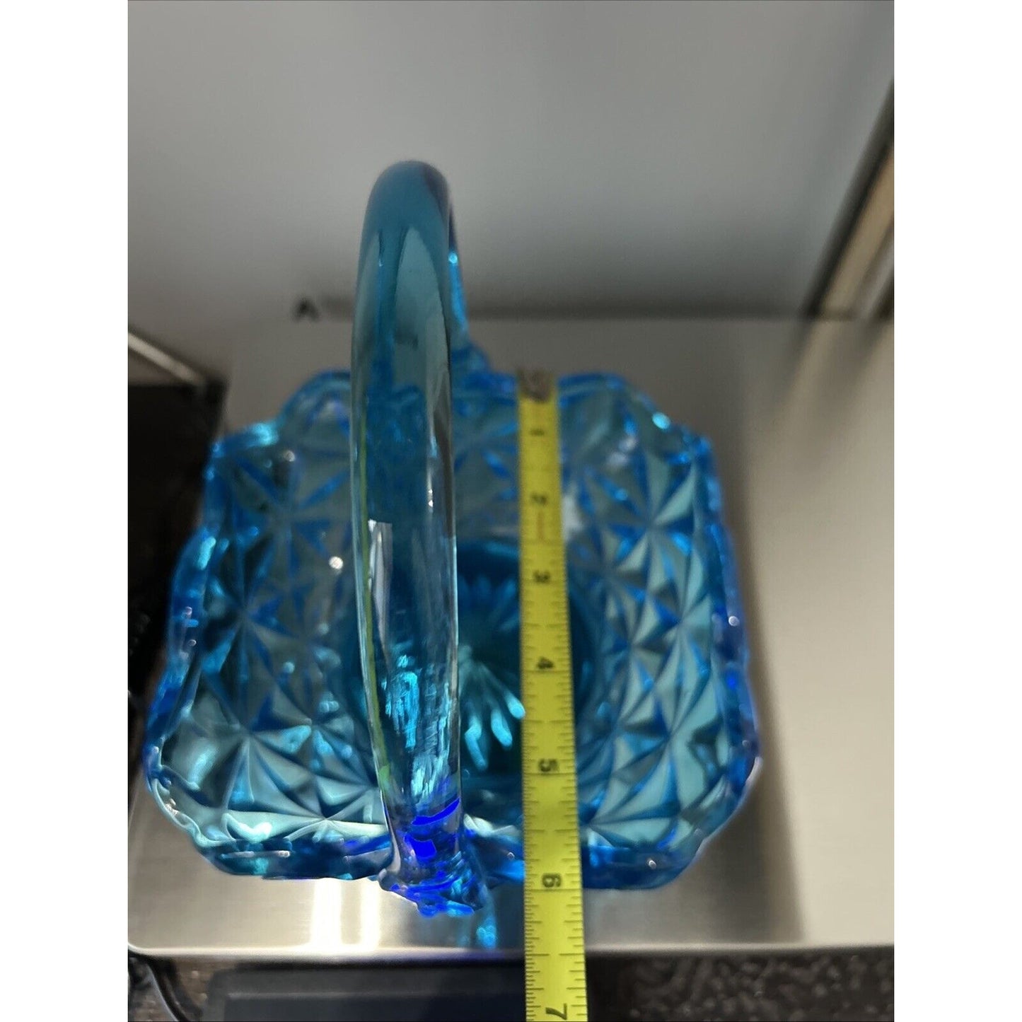 EUC Vintage Indiana Glass Monticello Aqua Blue Basket Handle 7" Easter Gift Art