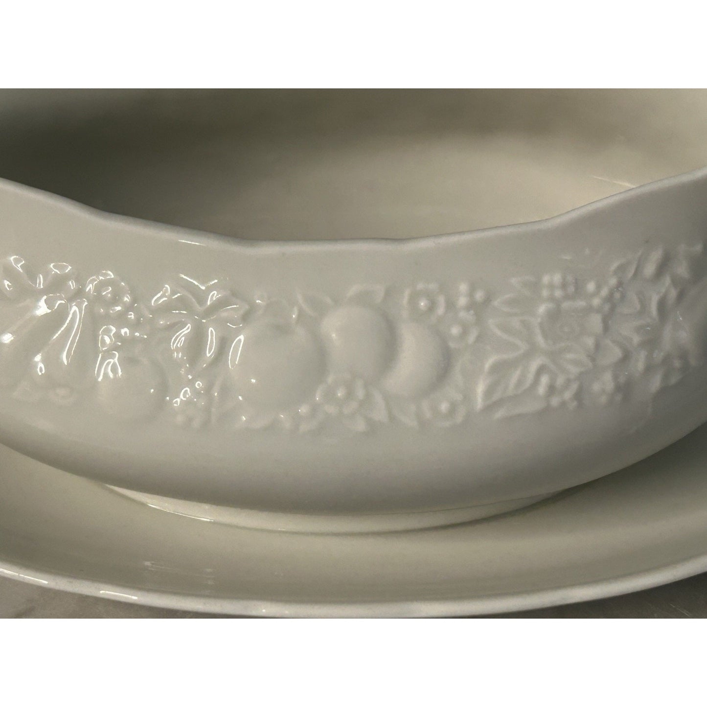 Harmony House Bounty Gravy Boat w/ Attached Underplate Fine China 2516 Japan EUC