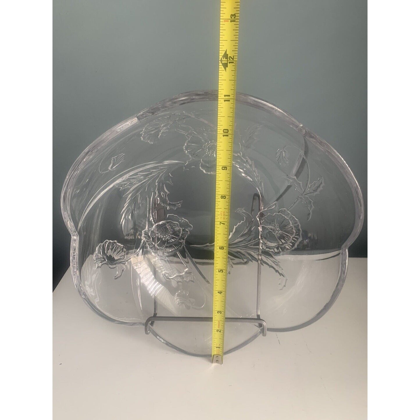 11” Savoir Vivre Sculptured Crystal Bowl California Poppies WY101/259 Cut Glass