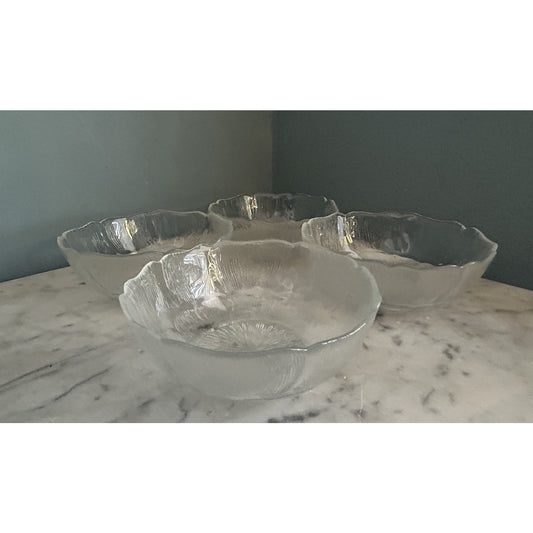 (4) Arcoroc Fleur Small Fruit Dessert Bowls 4.75” Berry Bowl Flower Clear Glass