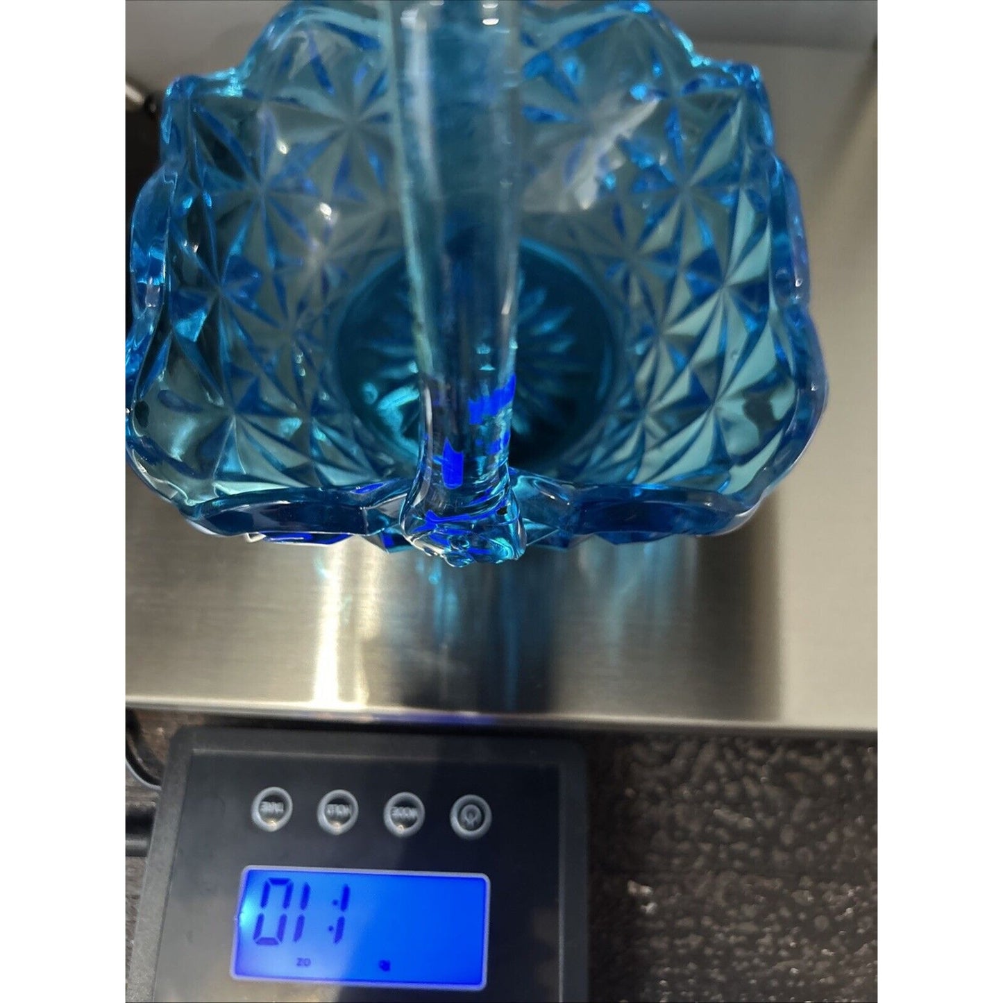 EUC Vintage Indiana Glass Monticello Aqua Blue Basket Handle 7" Easter Gift Art