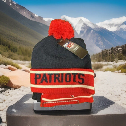 New England Patriots NFL Scarf and Hat Beanie Cold Weather Fall Winter Gear New with tags
