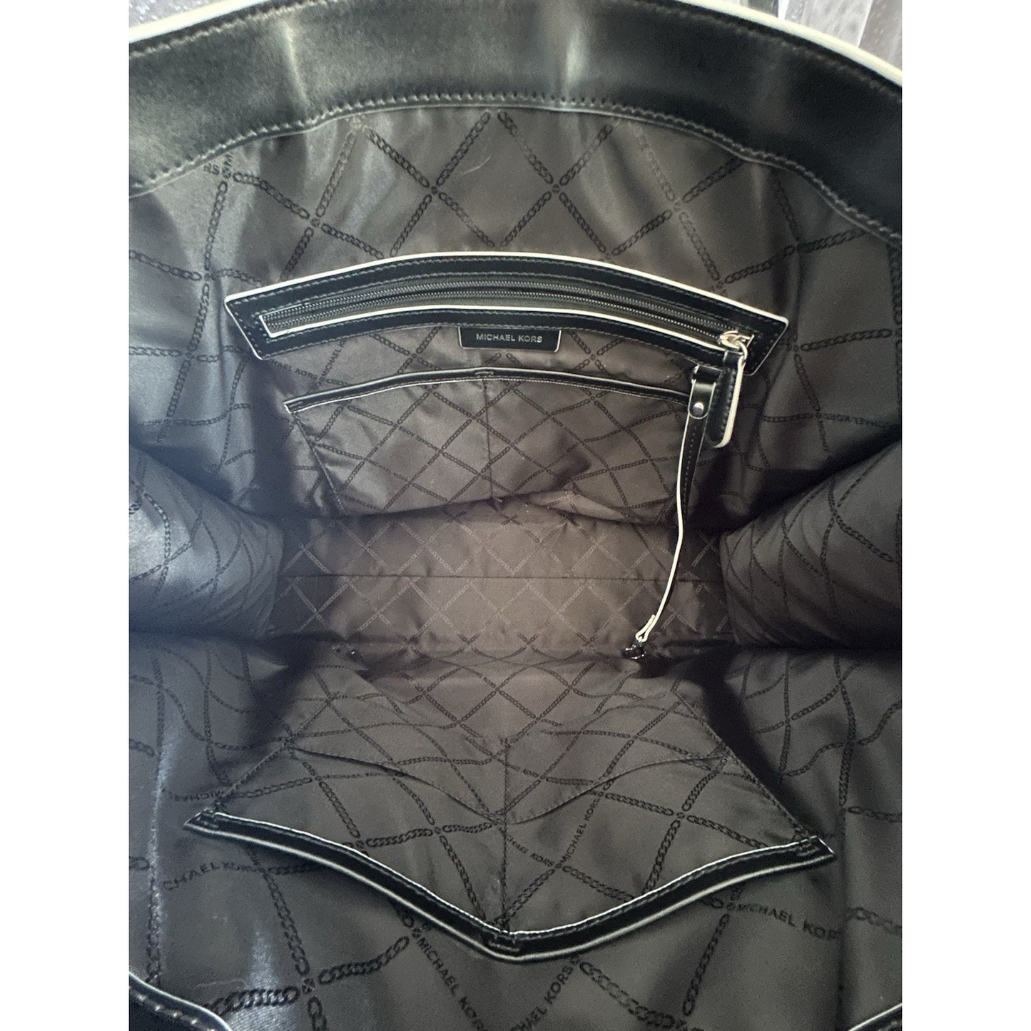 Michael Kors Bay Large Tote East West Woven Canvas Shoulder Black White Bag