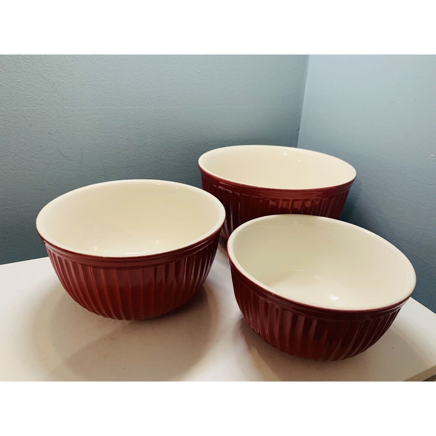 Authentic Kitchen Bright Red Nesting Mixing Bowls 3 Piece Set Heavy Solid