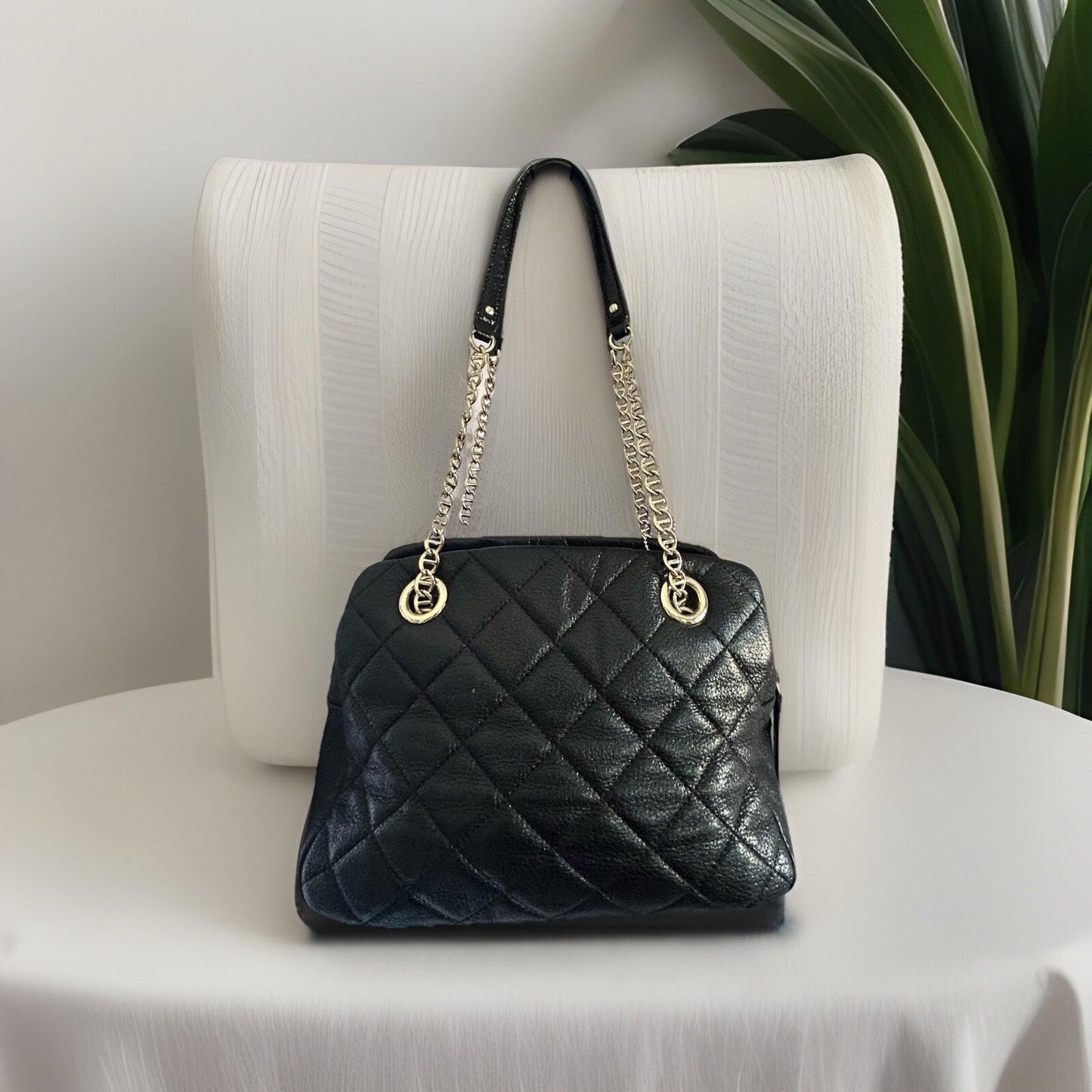 Kate Spade Black Metallic Quilted Leather Shimmer Bag Gold Chain EUC