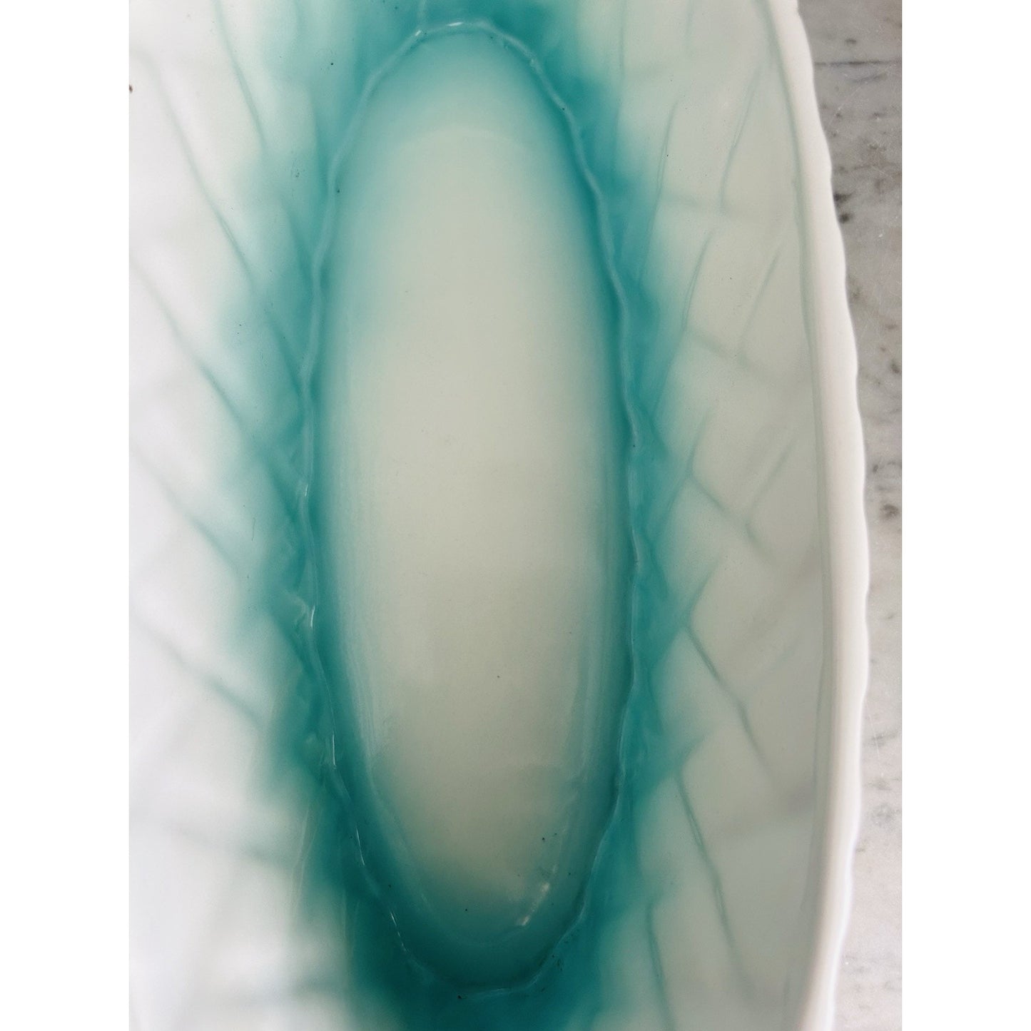 New 2013 Target Ceramic Ombré Easter Basket Serving Bowl Dish White Teal Spring