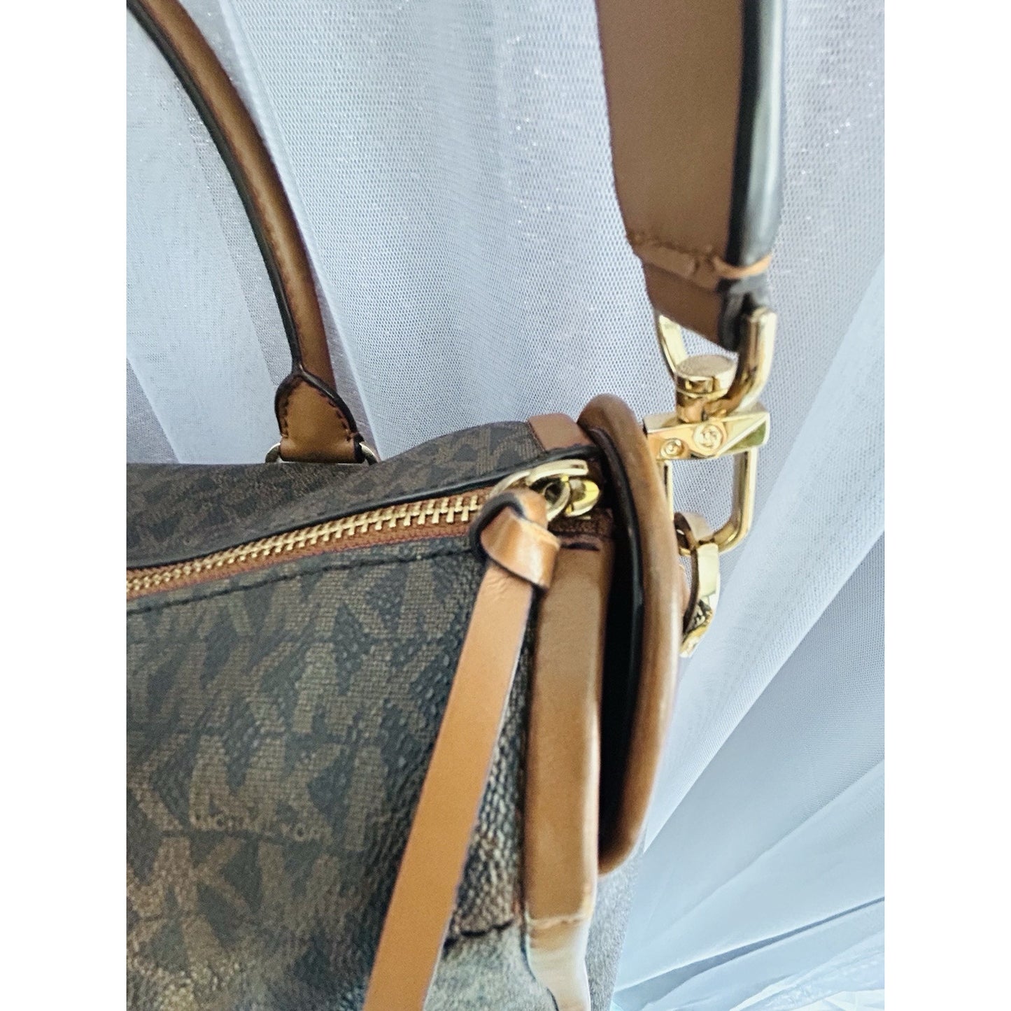 Michael Kors Carine Medium Brown Acorn Gold Satchel Handbag Handle MK Logo