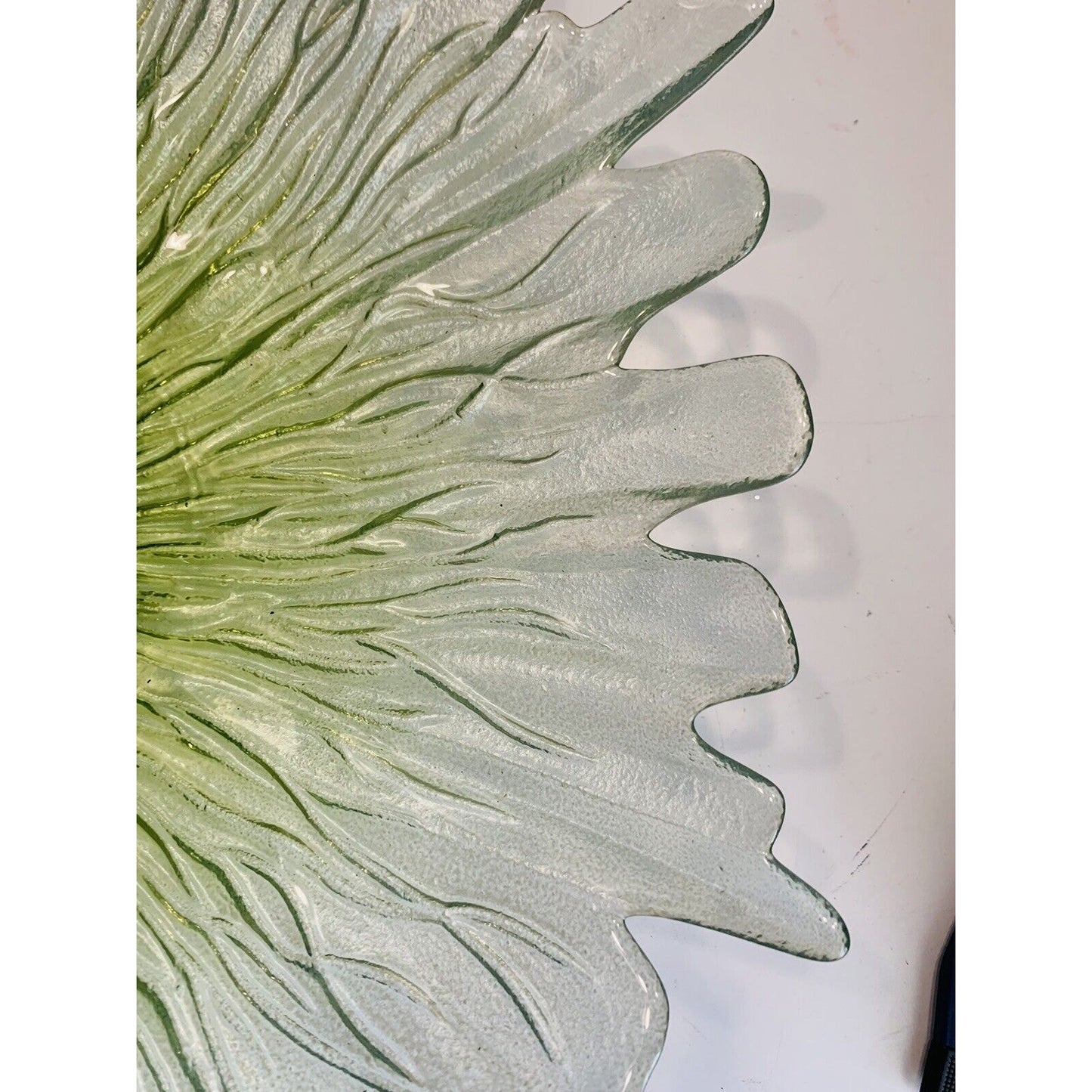 17” Green Flower Platter Hand Blown Art Glass Large Serving Tray Sunflower Heavy